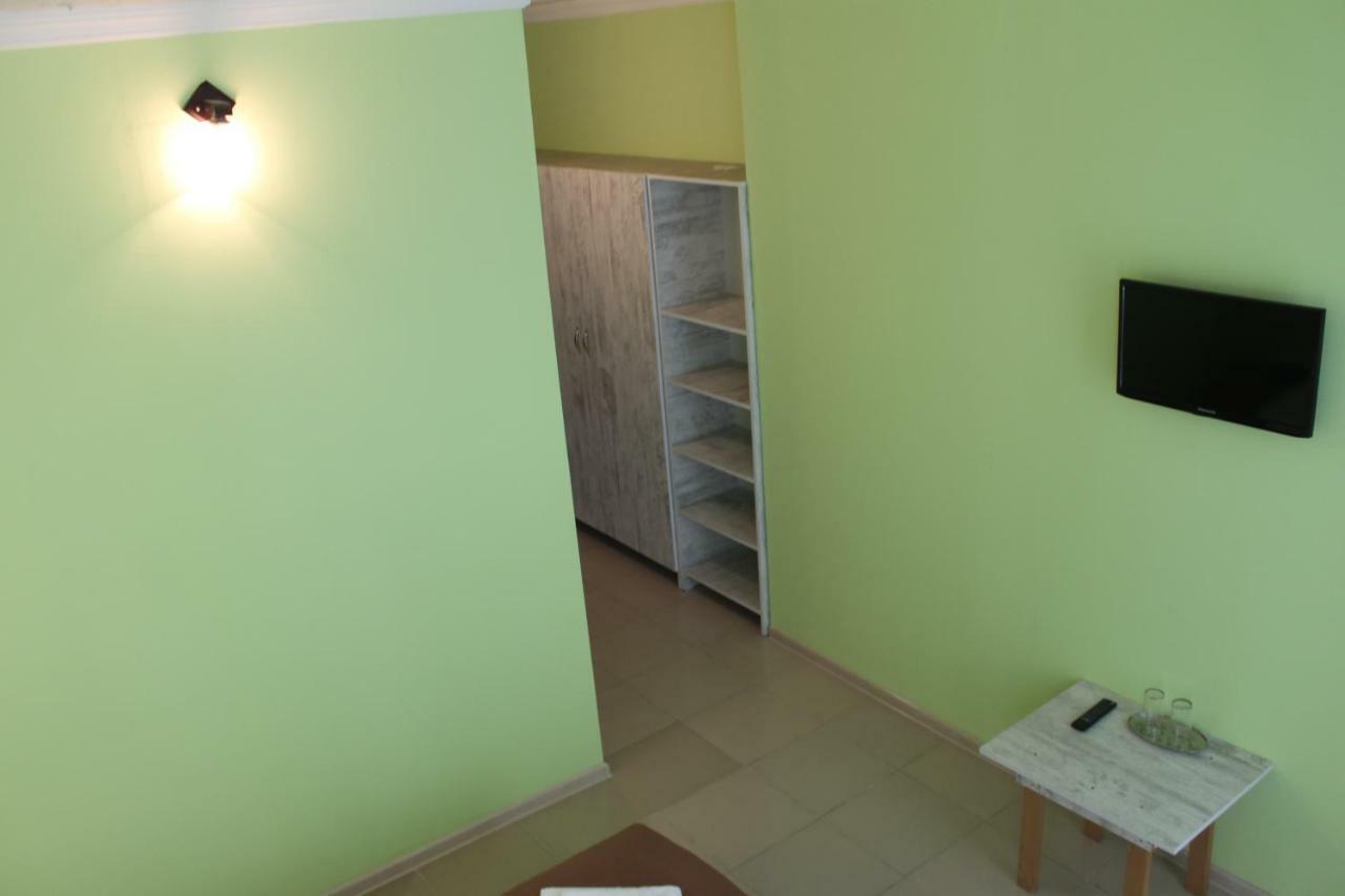 Hotel Lim Batumi Luaran gambar